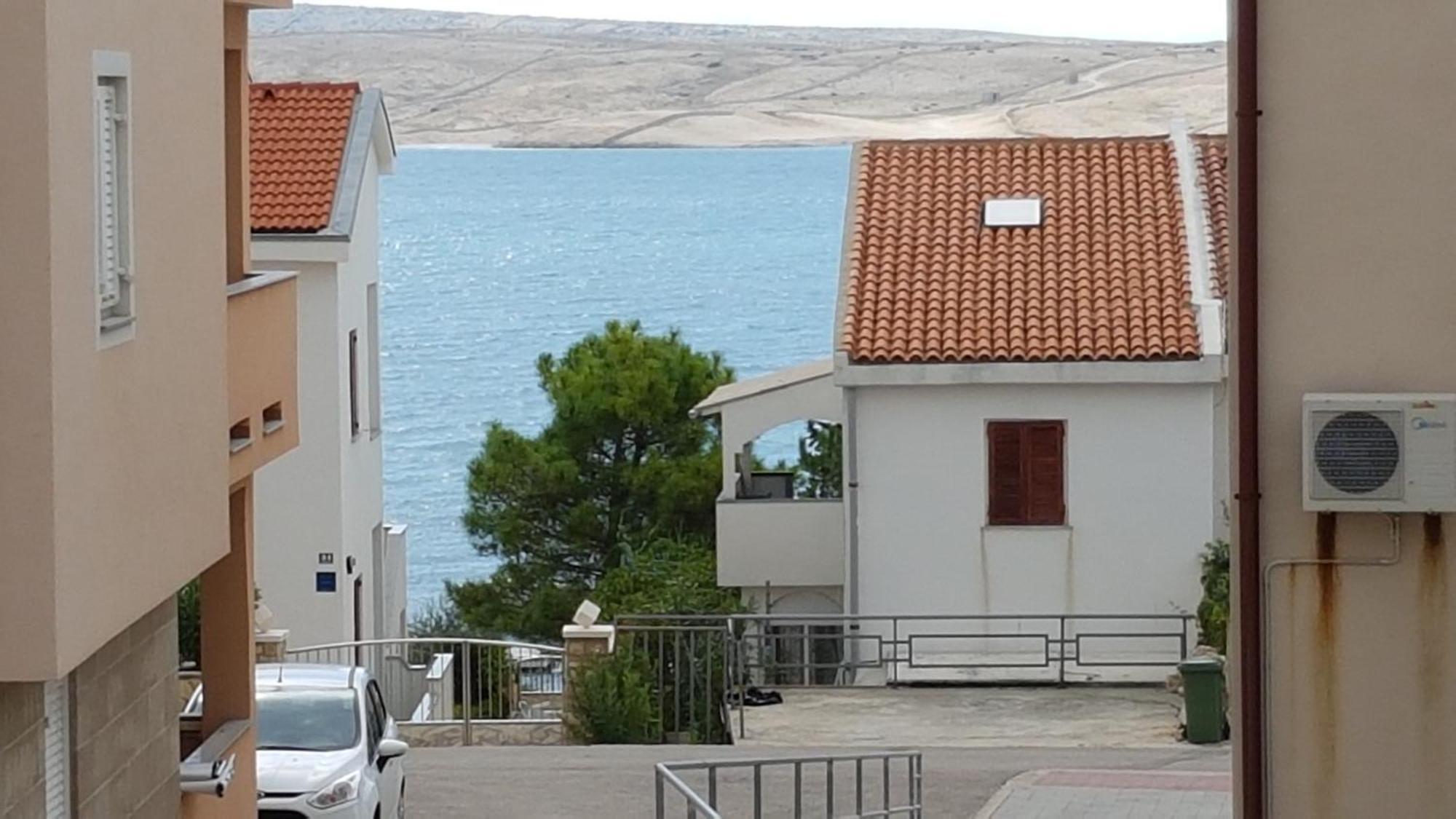 Apartments Mirjana Kustići Zewnętrze zdjęcie
