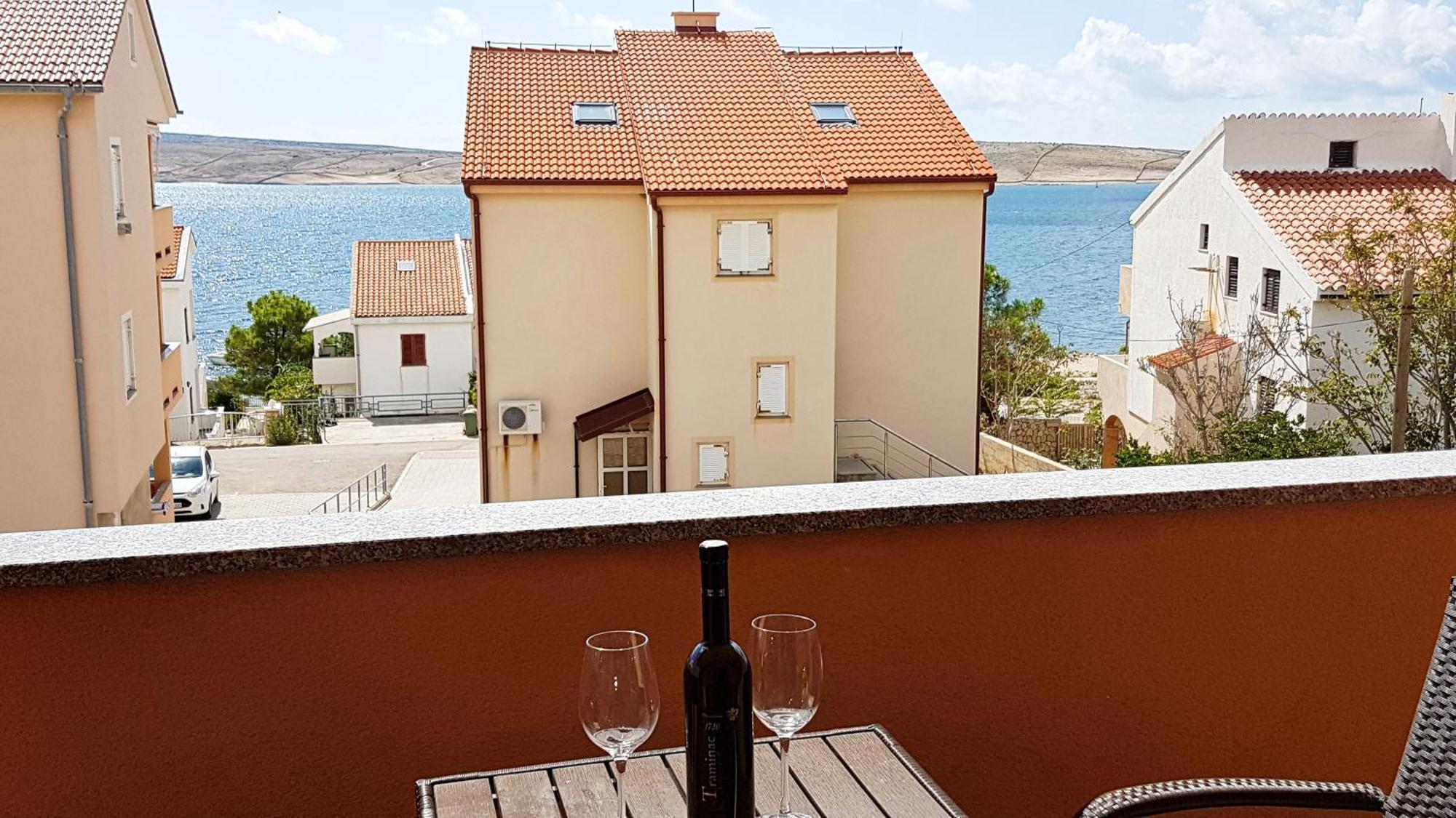 Apartments Mirjana Kustići Zewnętrze zdjęcie
